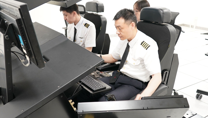 6. 模擬機租賃.jpg